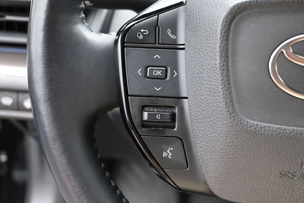 Certified 2024 Toyota Prius XLE FWD image 16
