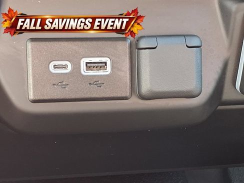 Used 2025 GMC Sierra 1500 Pro w/ Pro Value Package AWD/4WD image 19