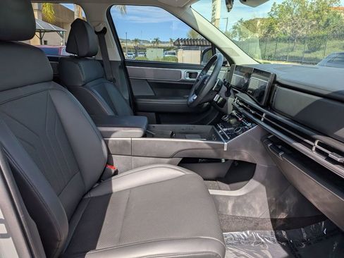 Used 2024 Hyundai Santa Fe SEL image 31