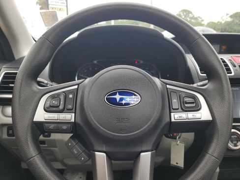 Used 2017 Subaru Forester 2.5i Premium AWD/4WD image 20