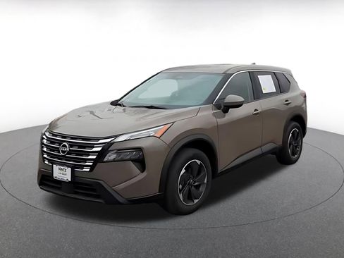 Used 2025 Nissan Rogue SV AWD/4WD image 8