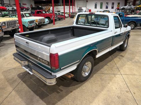 Used 1995 Ford F250 2WD Regular Cab image 17