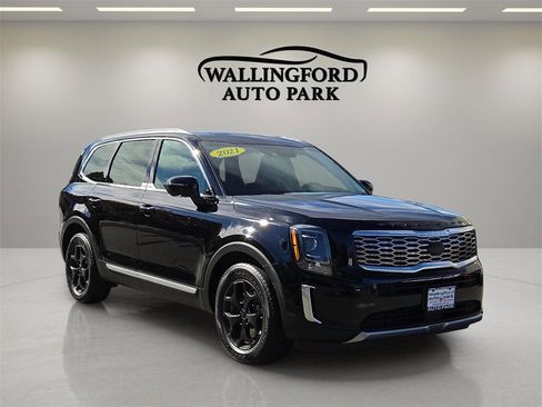 Used 2021 Kia Telluride EX image 3