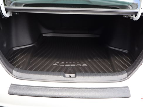 Used 2025 Honda Accord SE image 54