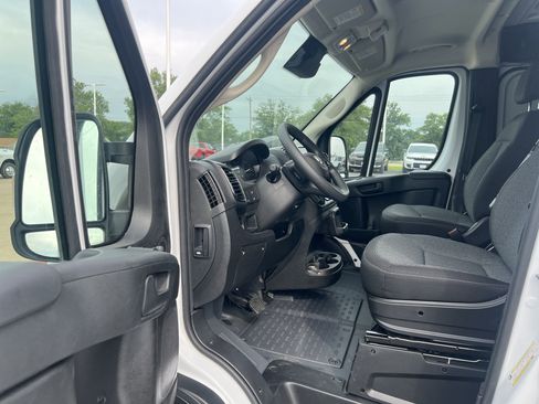 New 2025 RAM ProMaster 1500 w/ Convenience Group image 13