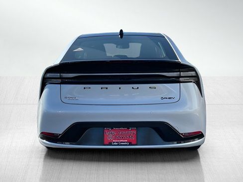 New 2026 Toyota Prius Plug-In Hybrid image 4