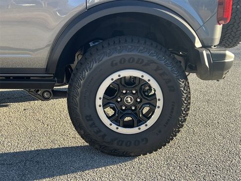 New 2025 Ford Bronco Big Bend w/ Black Diamond Package image 25