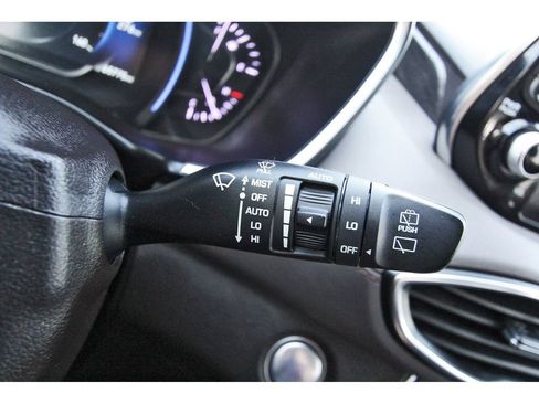 Used 2019 Hyundai Santa Fe FWD image 15