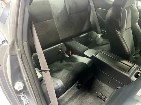 Used 2023 Toyota GR86 Premium image 25