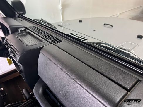 Used 2005 Jeep Wrangler Unlimited image 66