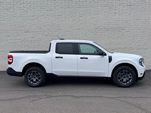 New 2026 Ford Maverick XLT w/ Equipment Group 301A AWD/4WD image 7
