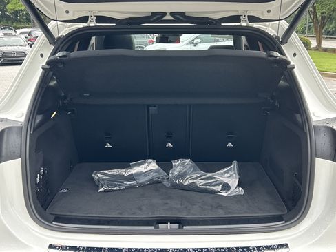 Certified 2025 Mercedes-Benz GLA 250 image 10