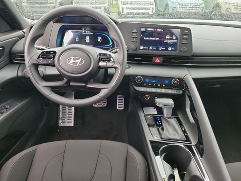 New 2026 Hyundai Elantra SEL Sport w/ Cargo Package FWD image 10