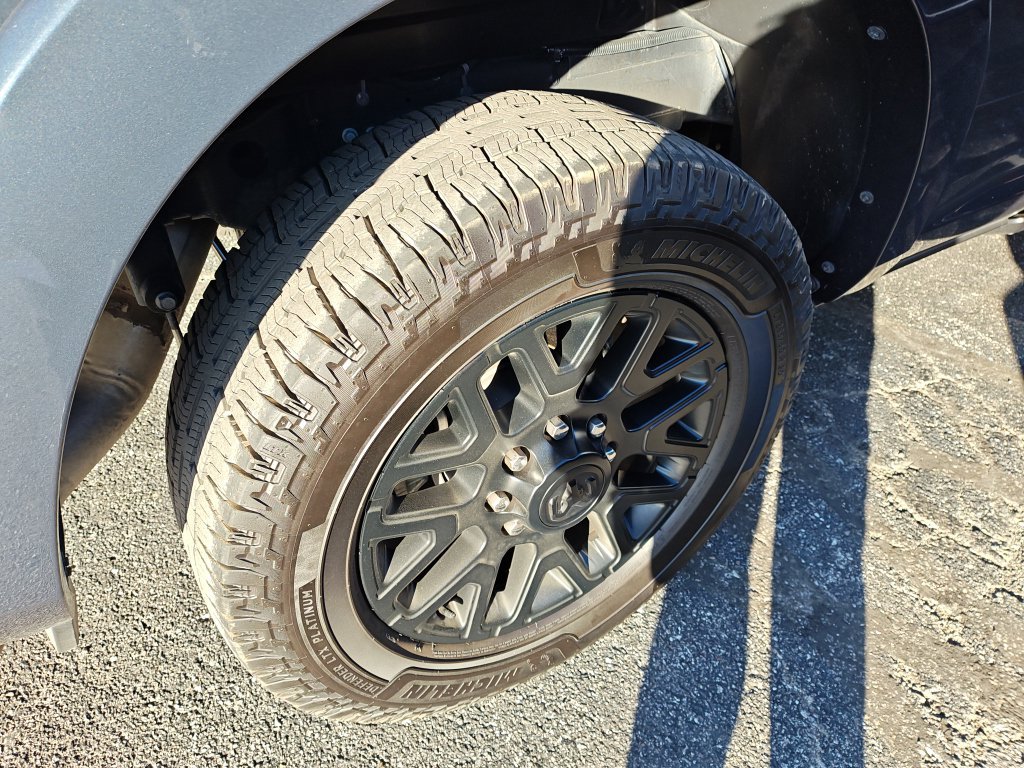 Used 2026 RAM 2500 Limited AWD/4WD image 8