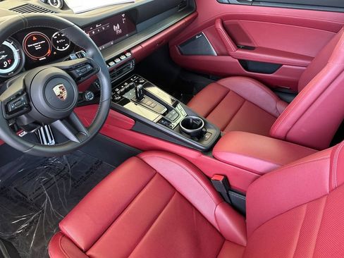 Used 2022 Porsche 911 Carrera GTS RWD image 12