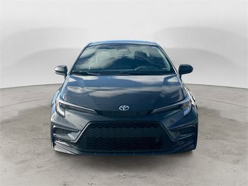 Used 2024 Toyota Corolla SE image 8