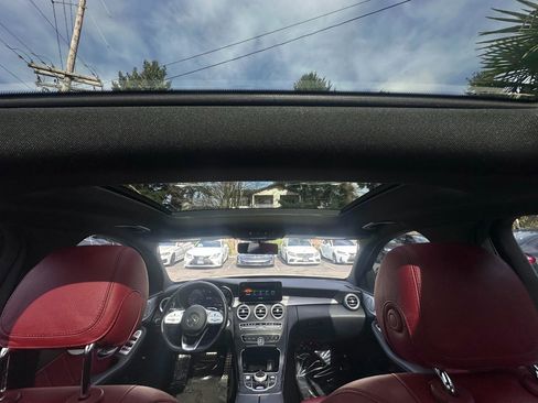 Used 2021 Mercedes-Benz C 300 Sedan image 11