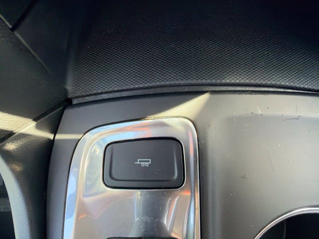 Used 2020 Chevrolet Equinox LT FWD image 22