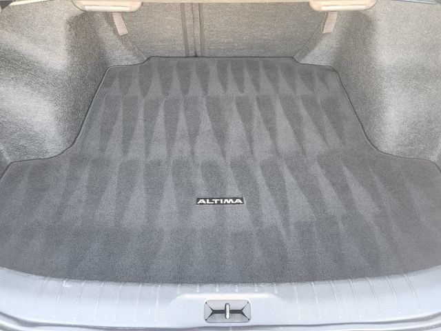 Used 2024 Nissan Altima 2.5 SR FWD image 28