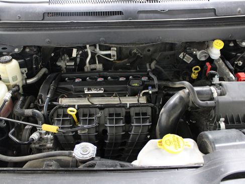 Used 2020 Dodge Journey SE w/ SE Popular Equipment Group FWD image 39