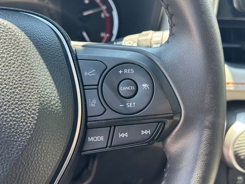 Used 2024 Toyota RAV4 Adventure image 24