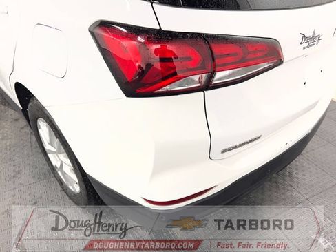 Used 2024 Chevrolet Equinox LS w/ LS Convenience Package FWD image 14