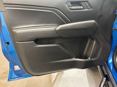 Used 2023 Chevrolet Colorado Trail Boss w/ Technology Package image 10