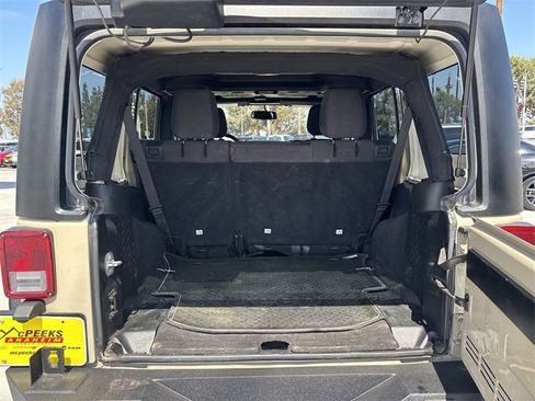 Used 2018 Jeep Wrangler Unlimited Sport S image 15