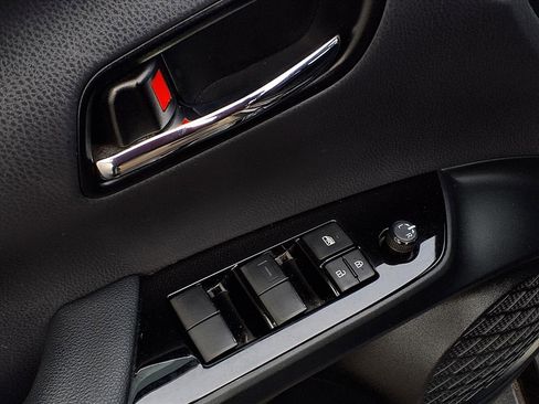 Used 2021 Toyota Prius Prime LE w/ Carpet Mat Package (TMS) image 16