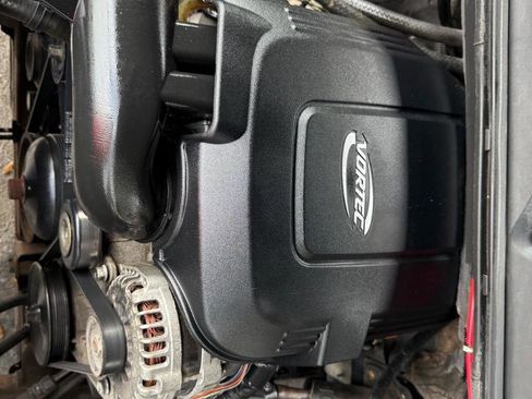 Used 2007 Chevrolet Avalanche LT AWD/4WD image 26