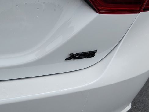 Used 2019 Toyota Camry XSE w/ Navigation Package FWD image 30