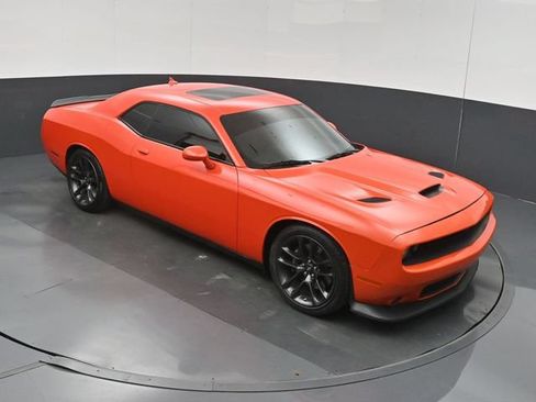 Used 2020 Dodge Challenger R/T Scat Pack RWD image 30