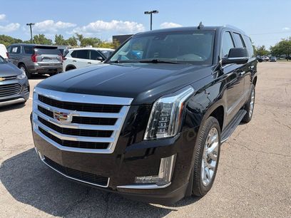 Used 2019 Cadillac Escalade Luxury
