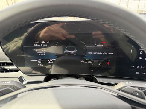 Used 2025 Audi Q6 e-tron Premium Plus w/ Premium Plus image 19