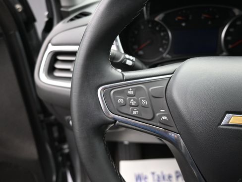 Used 2024 Chevrolet Equinox LT FWD image 12
