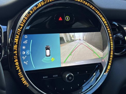 Certified 2023 MINI Cooper S image 9