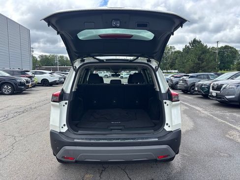 Certified 2023 Nissan Rogue SV AWD/4WD image 7