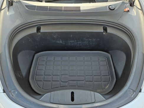 Used 2020 Tesla Model 3 Standard Range Plus image 30