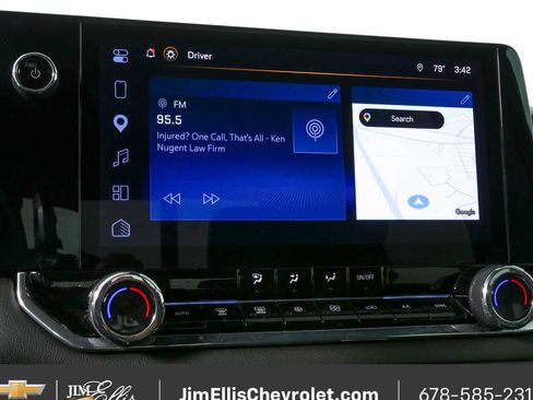 Used 2024 Chevrolet Colorado LT w/ LT Convenience Package RWD image 11