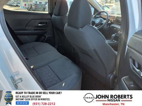Certified 2025 Nissan Kicks SV image 17