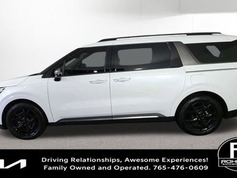 Used 2025 Kia Carnival SX Prestige FWD image 5