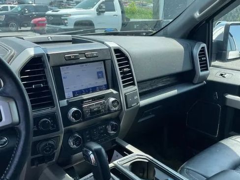 Used 2019 Ford F150 Lariat w/ Equipment Group 502A Luxury AWD/4WD image 27