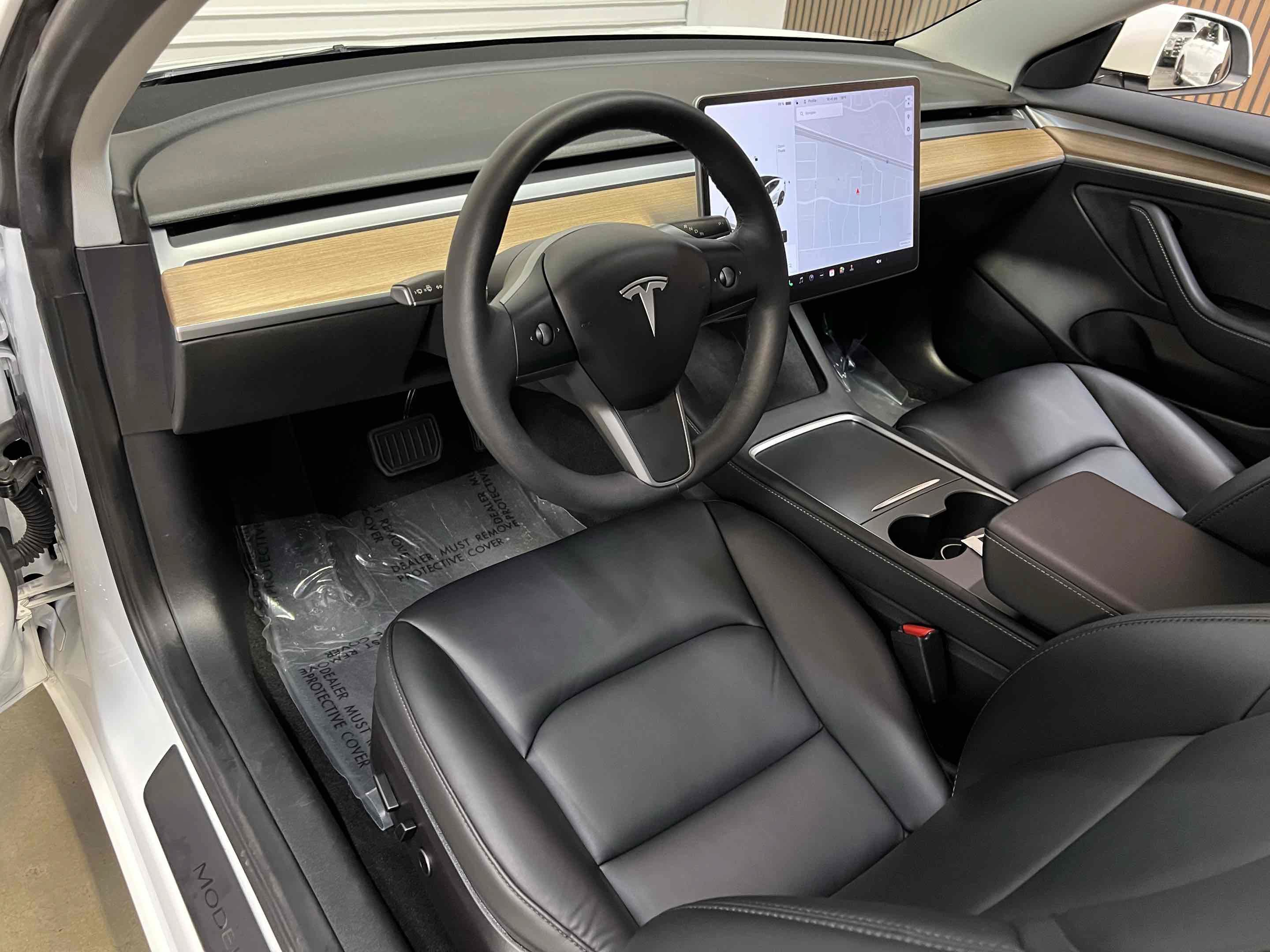 Used 2022 Tesla Model 3 RWD image 5