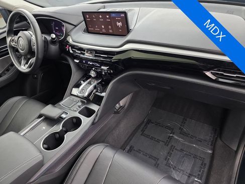 Used 2024 Acura MDX SH-AWD w/ Technology Package image 32