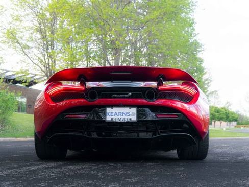 Used 2021 McLaren 720S Performance RWD image 37
