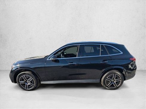 Used 2026 Mercedes-Benz GLC 300 image 5