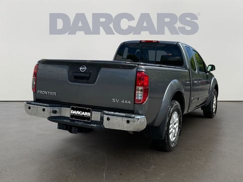 Used 2017 Nissan Frontier SV w/ SV Value Truck Package AWD/4WD image 7