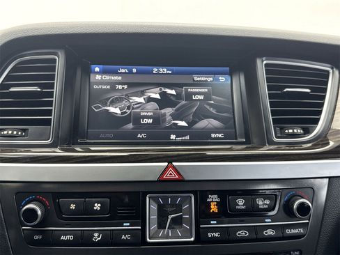 Used 2020 Genesis G80 3.8 image 25