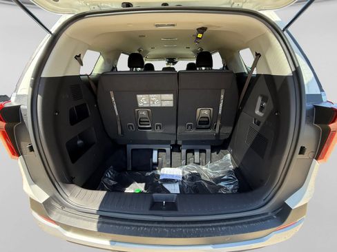 New 2026 Kia Carnival LXS FWD image 22