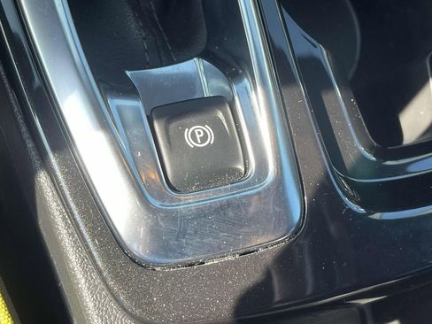 Used 2024 Chevrolet TrailBlazer ACTIV w/ Driver Confidence Package image 30